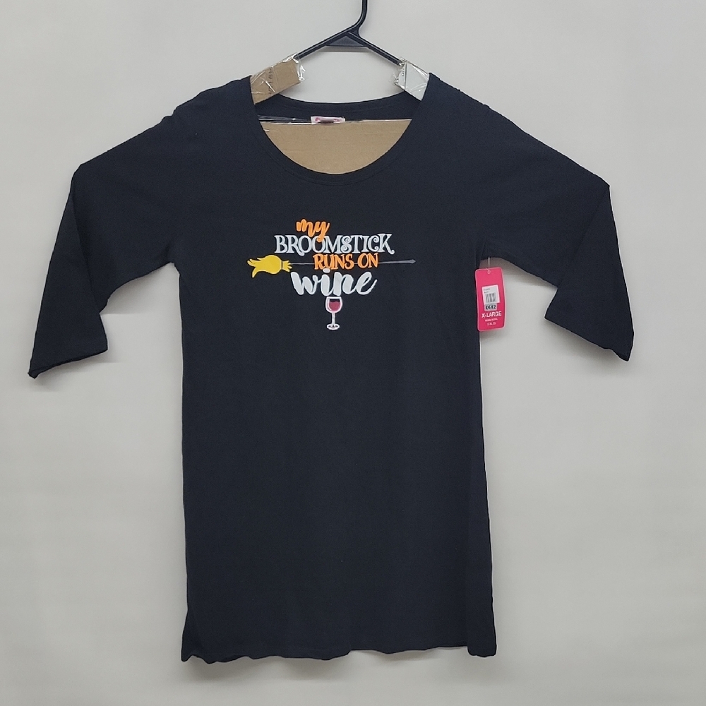 Dollhouse Ladies Sleep Shirt.